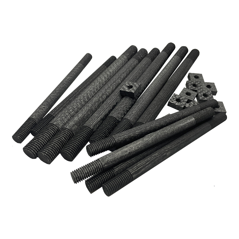Matériaux composites carbone-carbone
