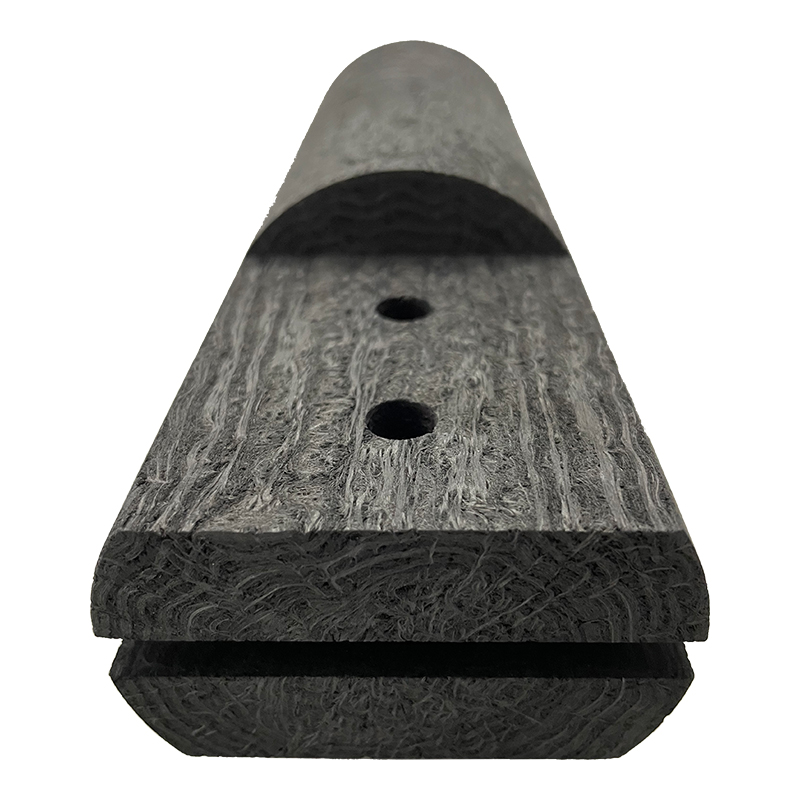 Matériaux composites carbone-carbone